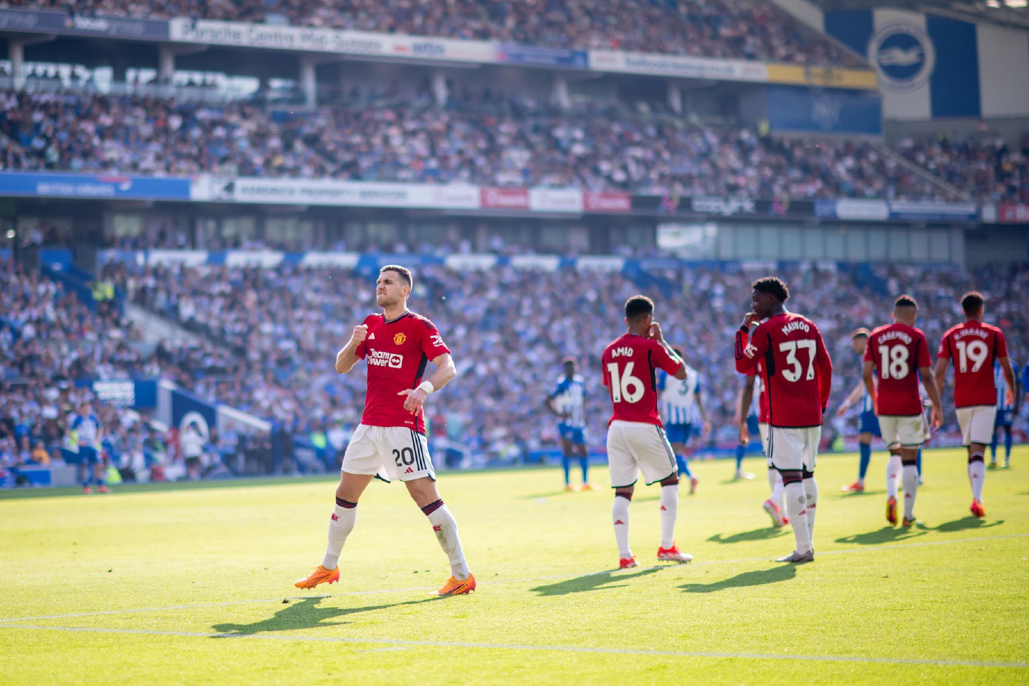 众豪门中变 众豪门中变